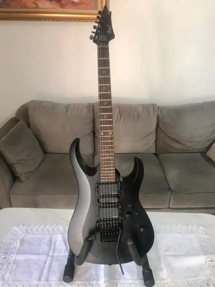 CORT EVL X4 dan Speaker Smarvo