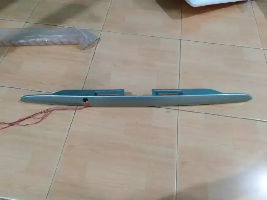 Trunklid belakang toyota innova lama