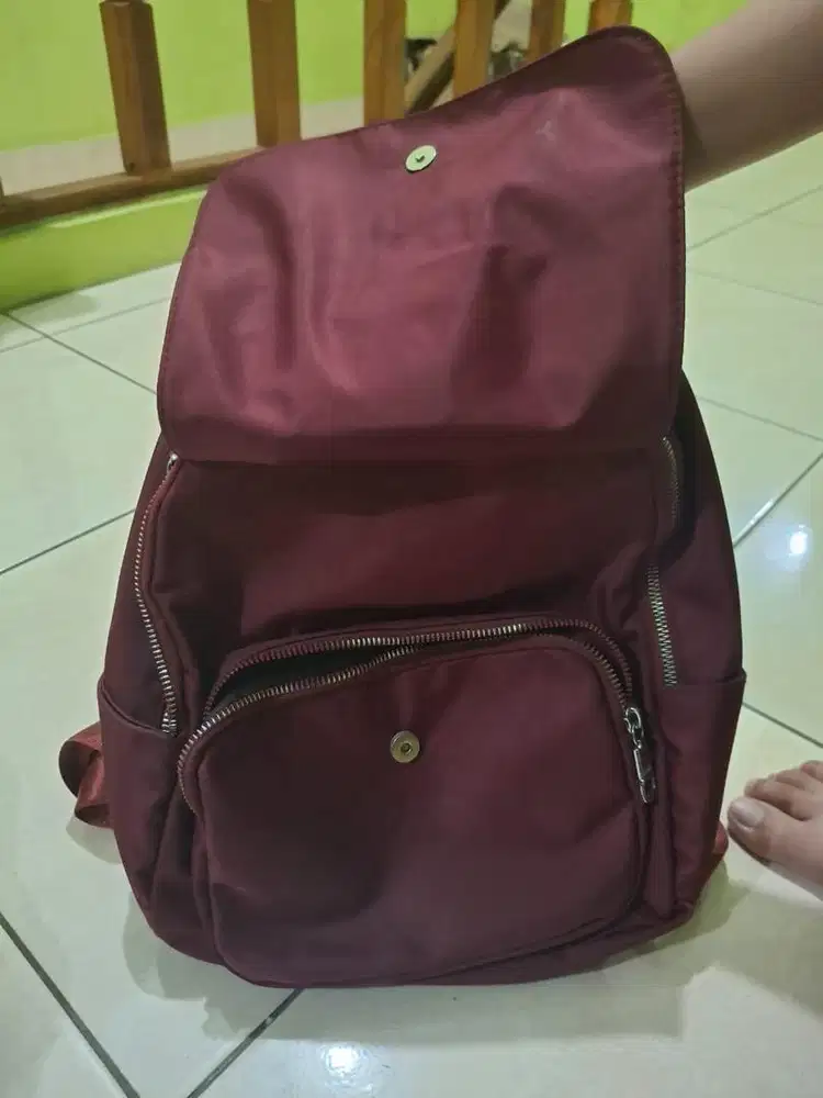 Tas Fashion Warna Merah