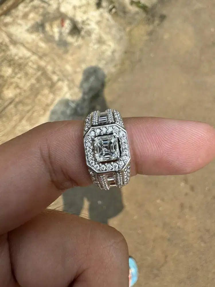 Berlian GIA 0.81ct with ring gold diamond full