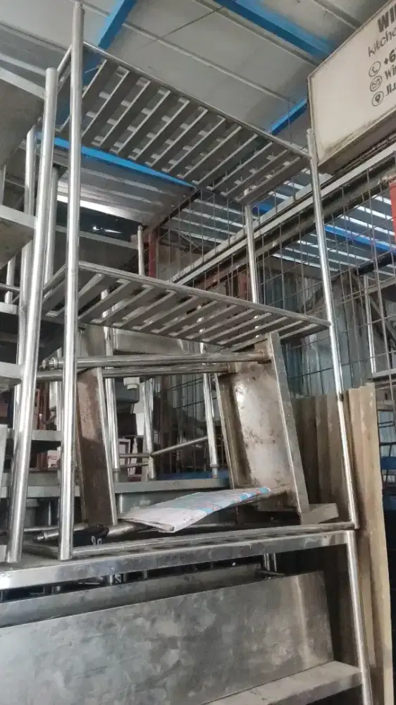 Jual rak stainless xe restoran siap pakai