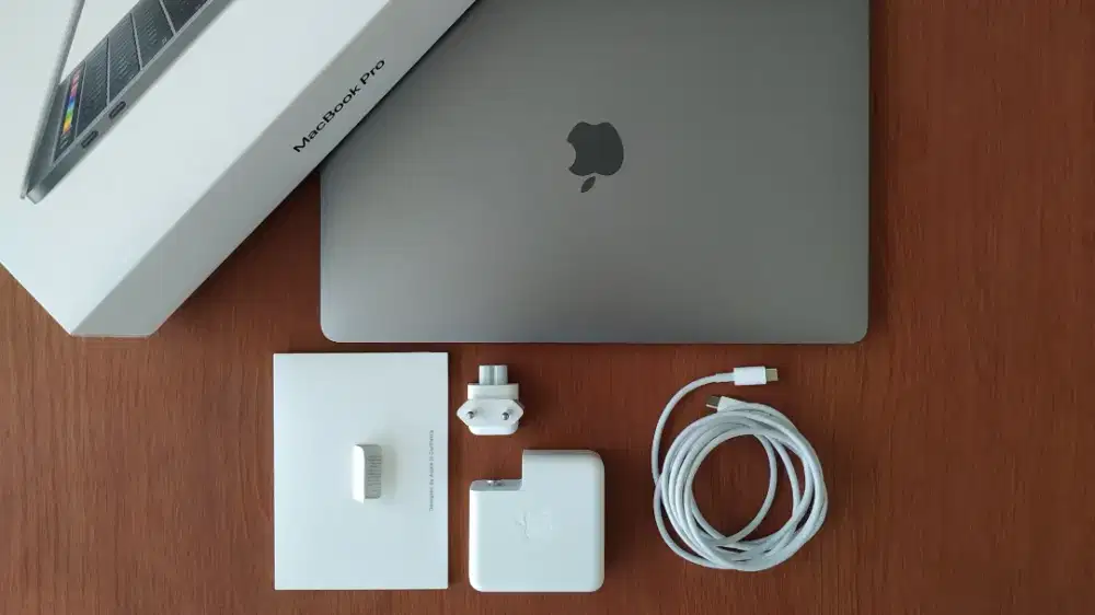 TERIMA JUAL BELI MACBOOK PRO / AIR