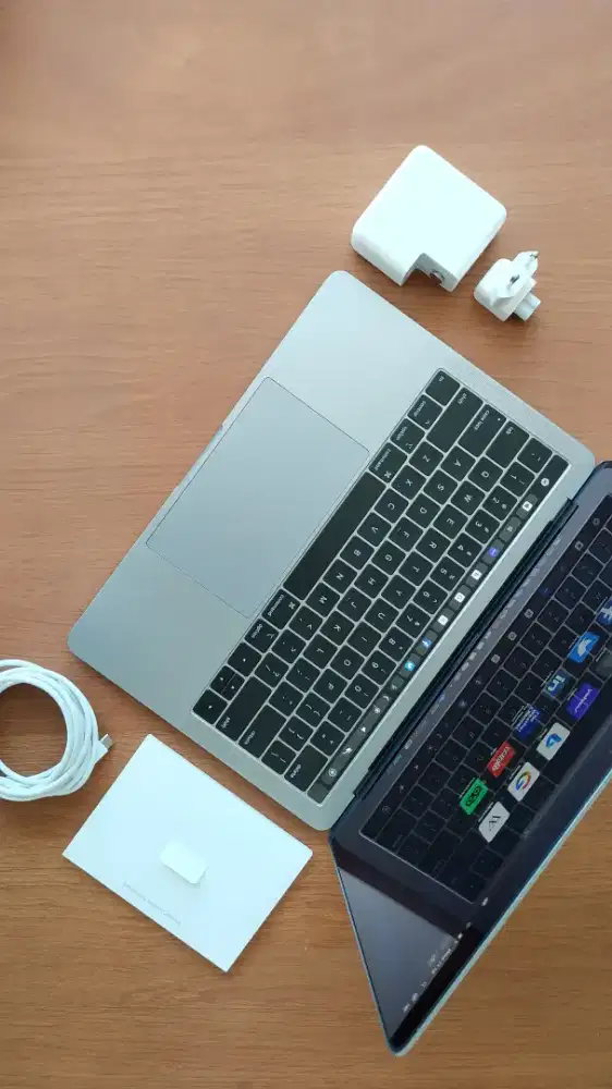 MACBOOK SIAP DIBELI / DIJUAL