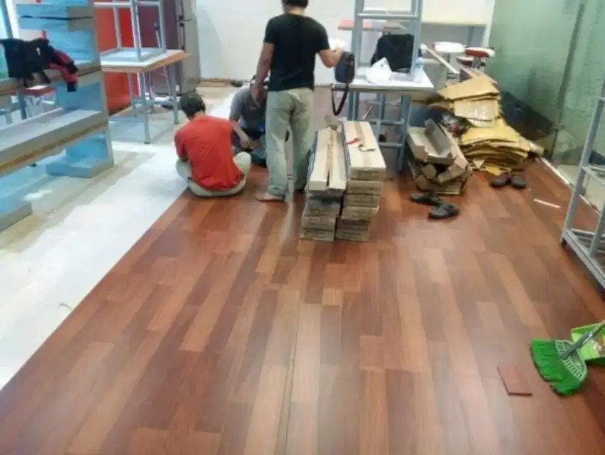 Jasa pemasangan vinyl/parquet Bandung