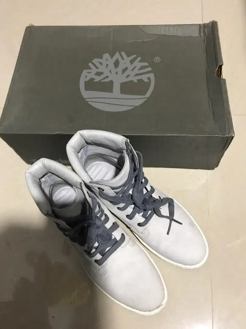 Timberland Women Teya 6in Light Grey Nubuck