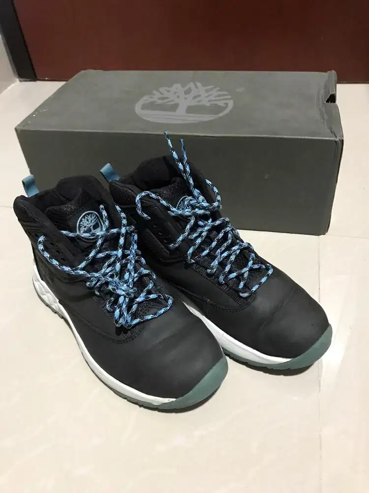 Timberland Women Solar Wave Mid