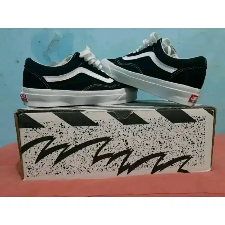 Jual vans OS vault og size 40.5