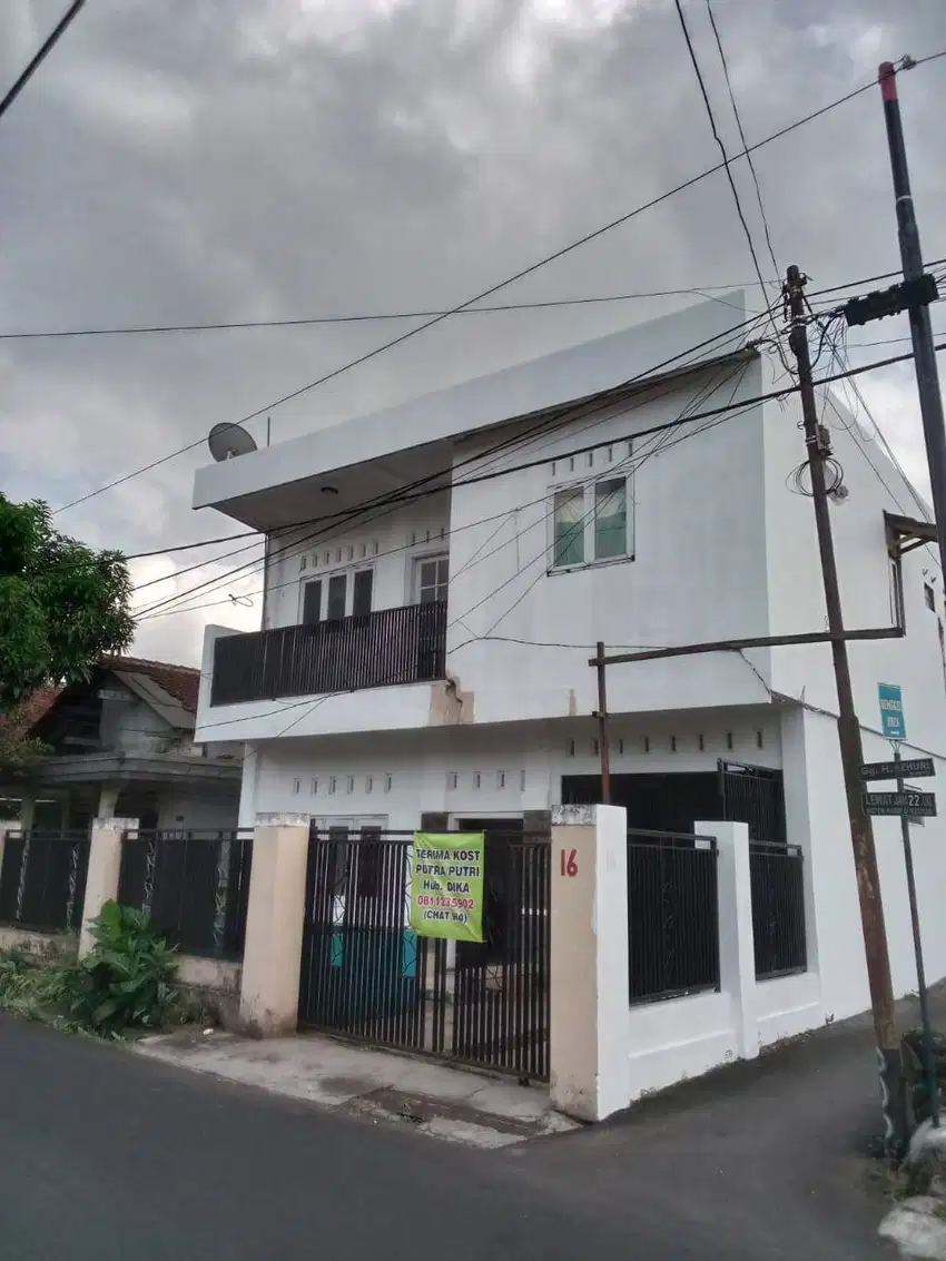 JUAL RUMAH TINGGAL - KOST