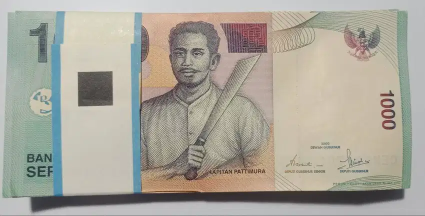 UANG KERTAS 1000 RUPIAH PATTIMURA TAHUN 2000