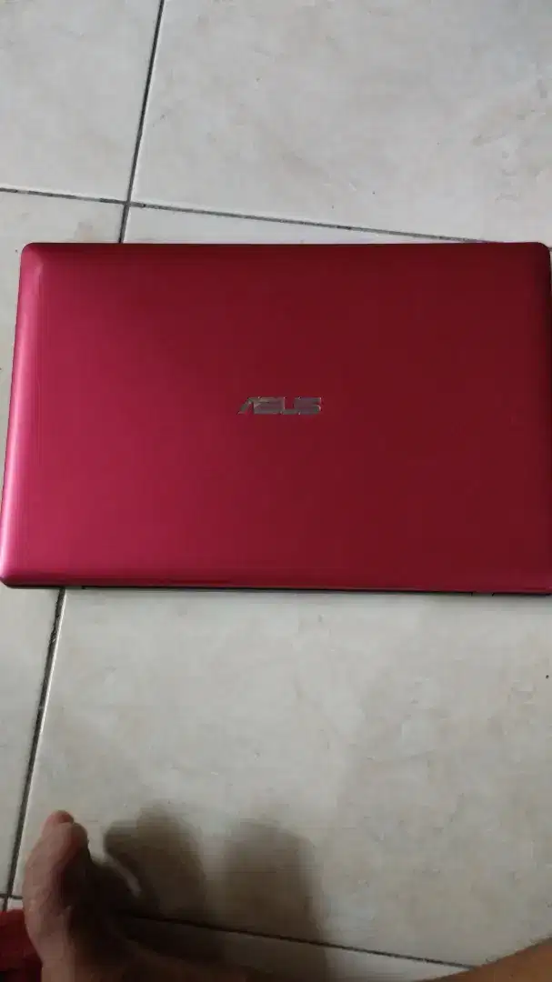 Note book Asus 12'' & HP redmi 4X