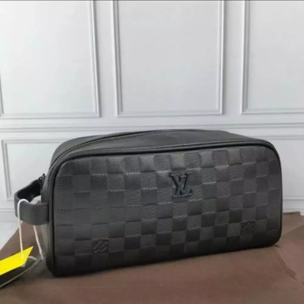 CLUTCH LV INFINI BLACK LEATHER POUCH MEN LV INFINI BLACK DAMIER
