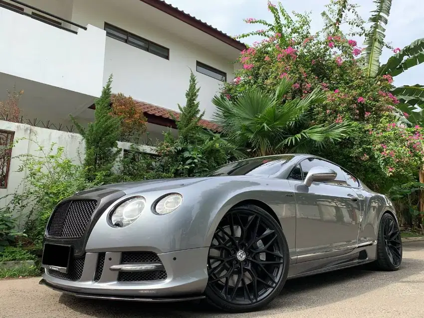 BENTLEY CONTINENTAL GT SPEED W12 2013 GREY ON BLACK