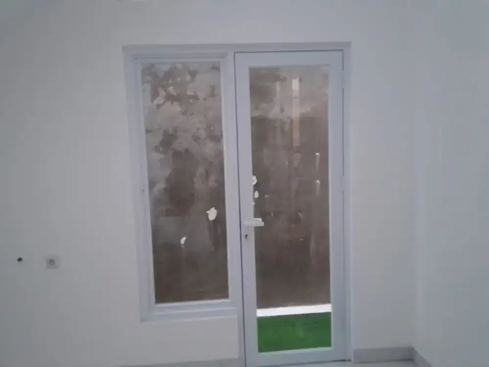Pintu plus jendela
