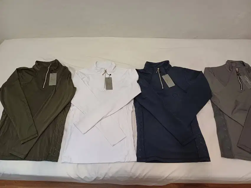 Pakaian Berkuda / Stylish Equestrian Riding Wear  : Gray Equestrian