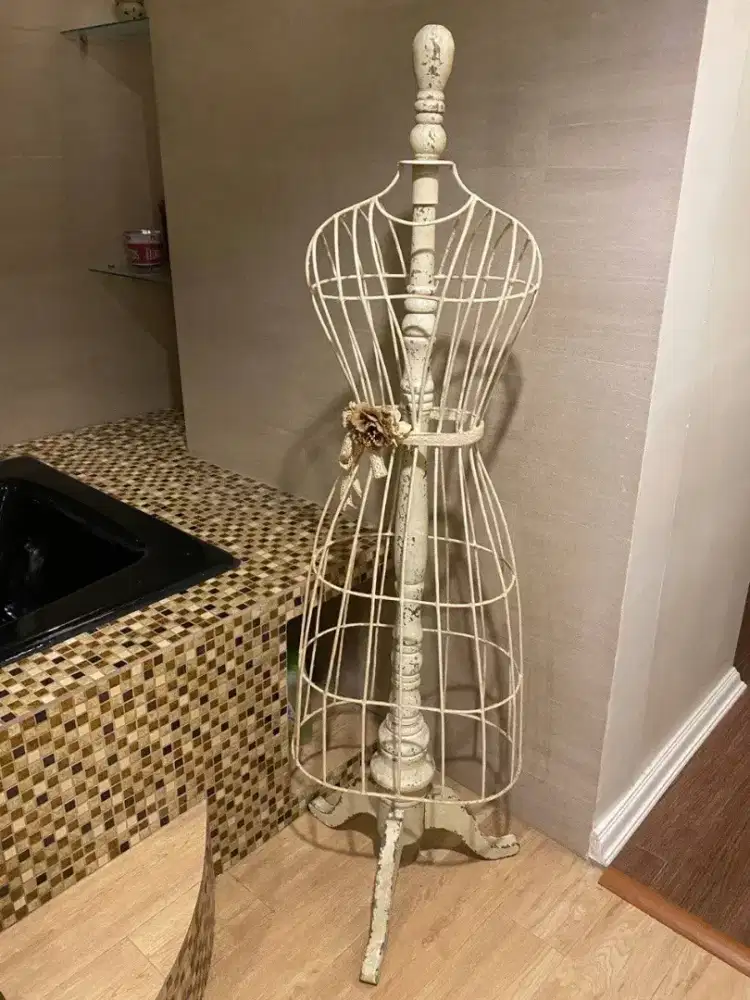 Manekin Dress Vintage
