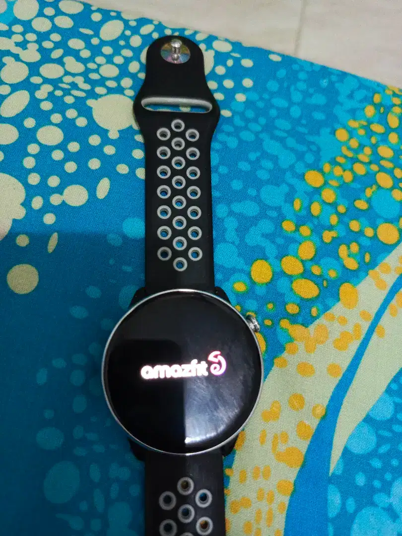 Amazvit GTR mini kumplit masih bagus 90 persen