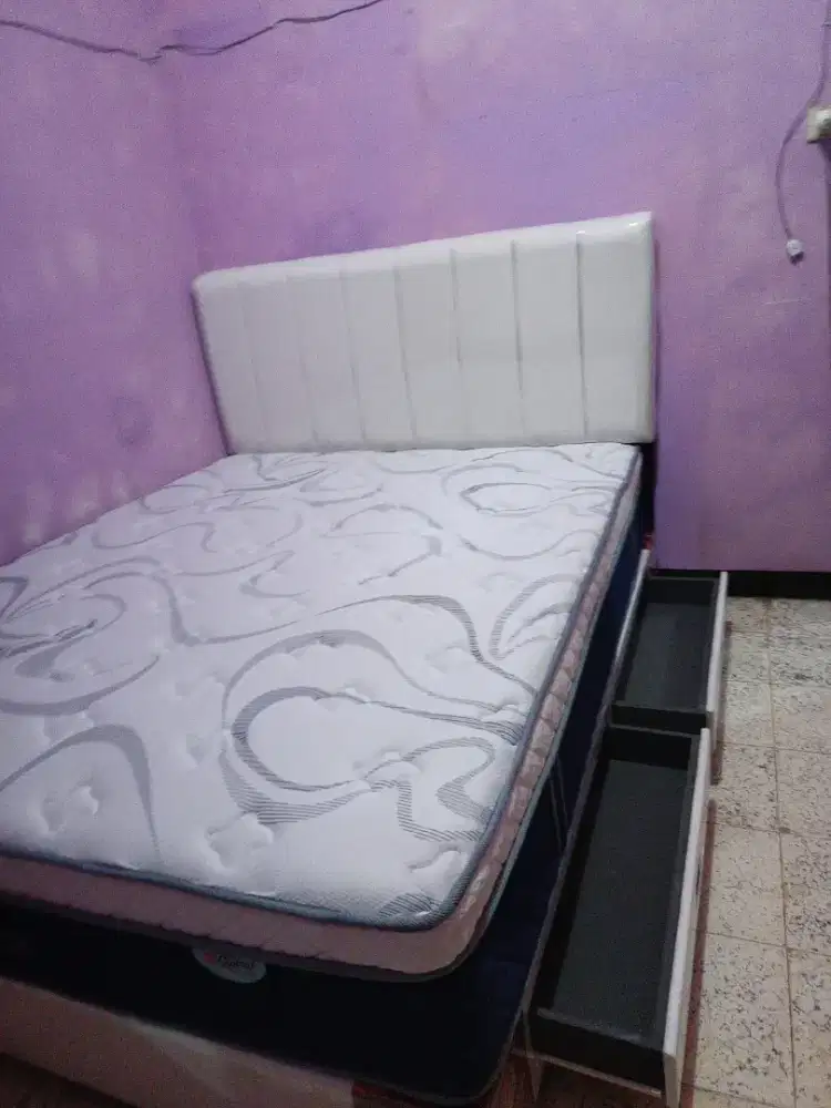 DIVAN/DIPAN SANDARAN MINIMALIS