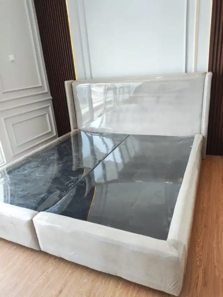 DIVAN/DIPAN SANDARAN MINIMALIS