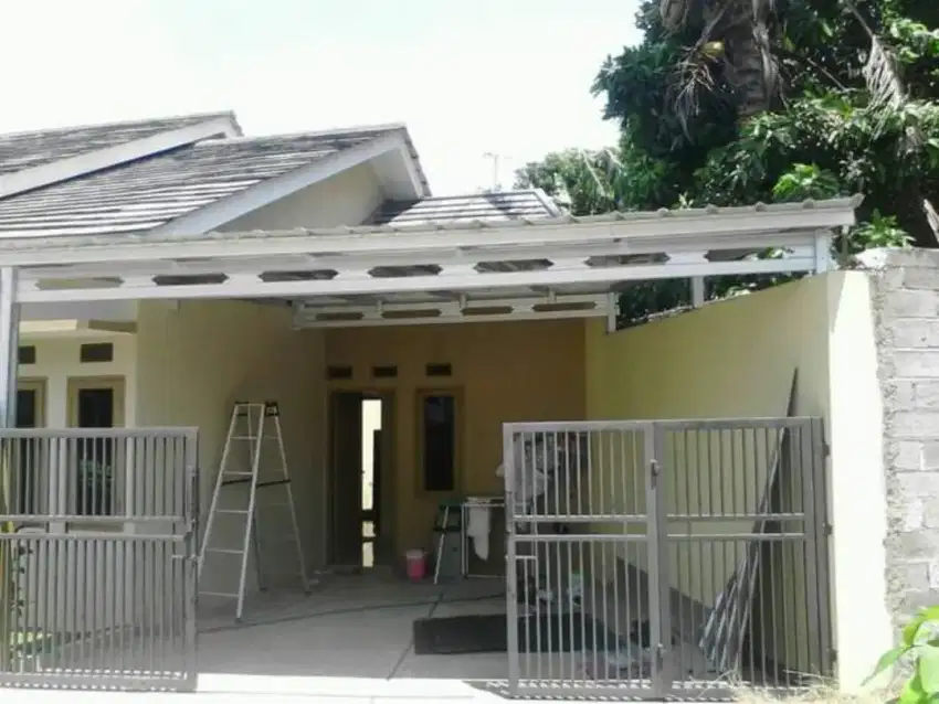 Rangka atap baja ringan