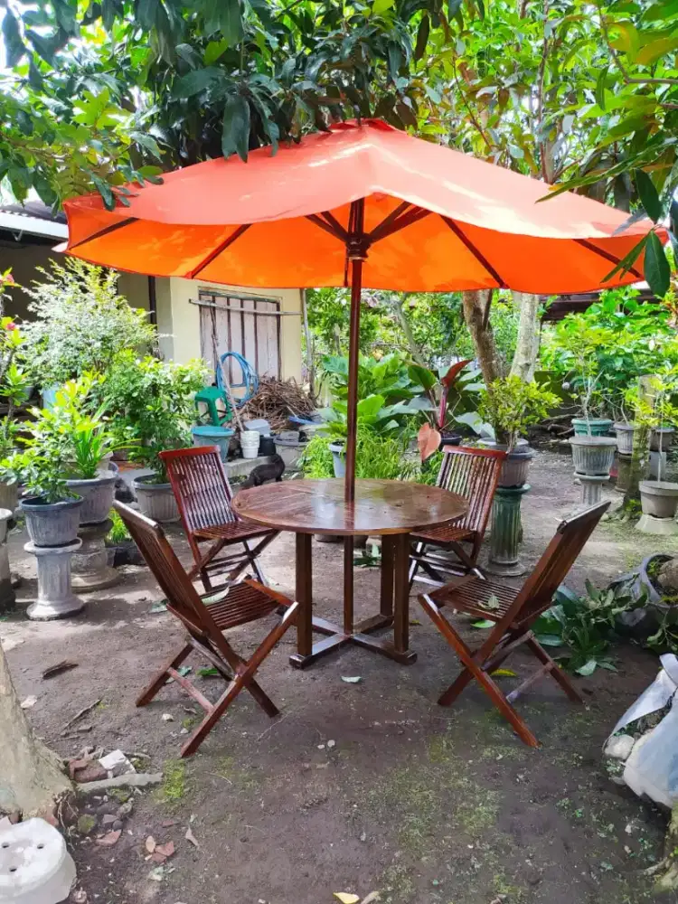 Meja cafe, meja payung kayu jati, meja taman