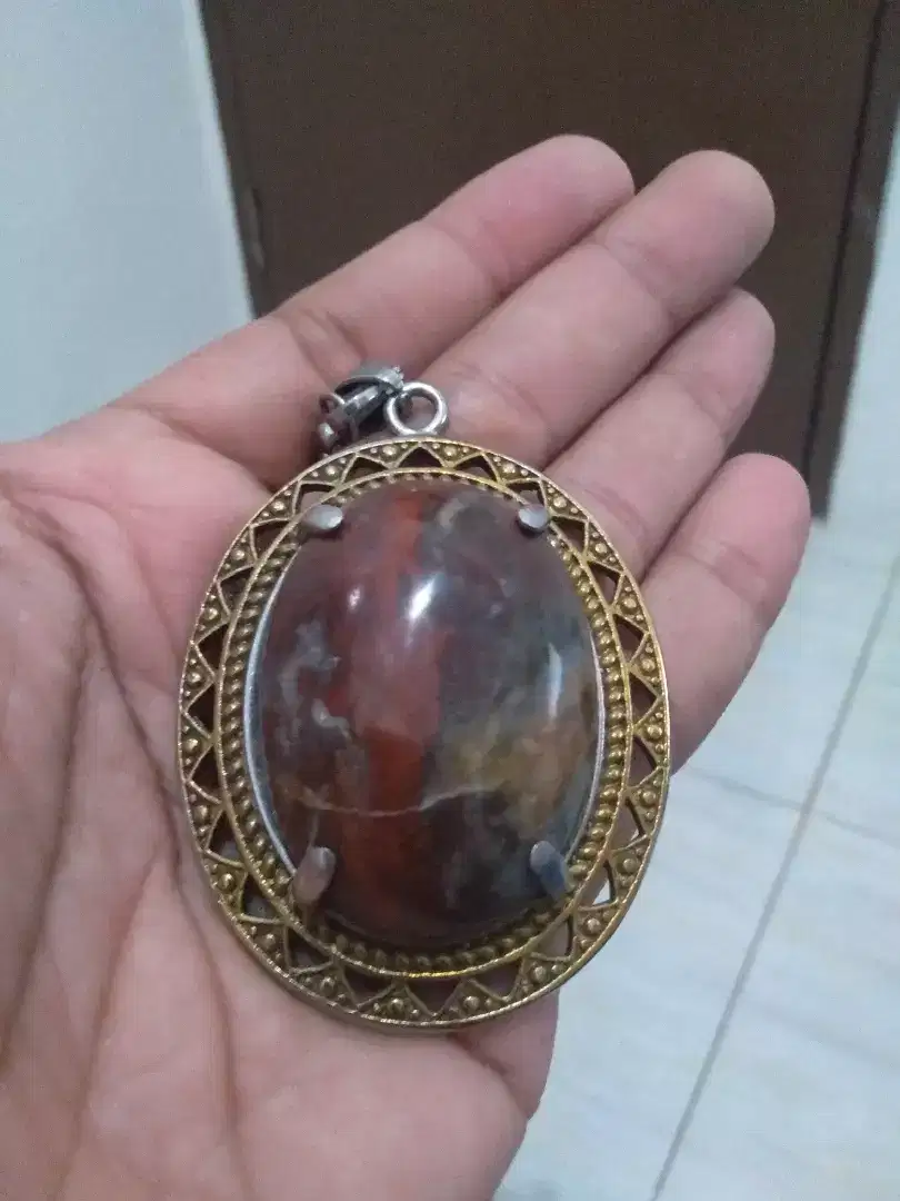 Liontin Pancawarna Garut