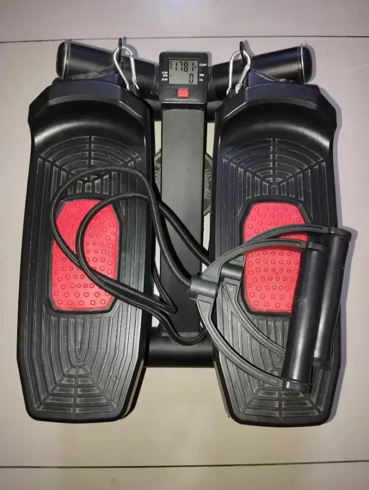 Stepper mini (alat olahraga gym rumah)
