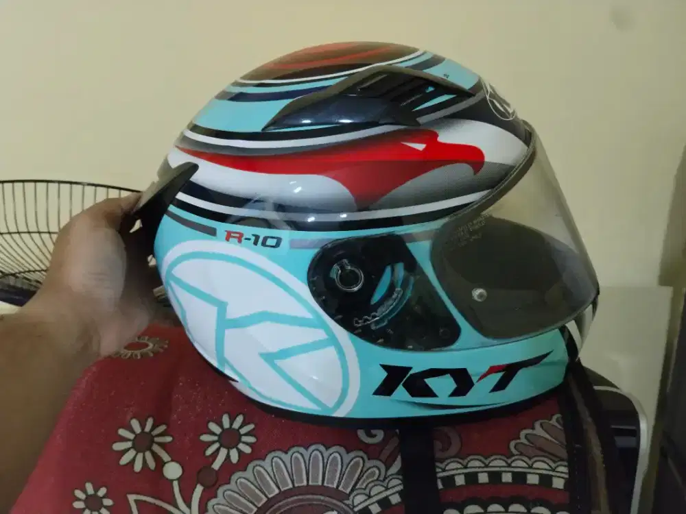 Helm Kyt full face