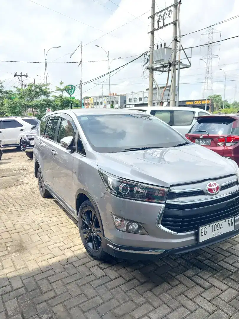 Dp ringan toyota innova venturer 2.0 At 2019 akhir