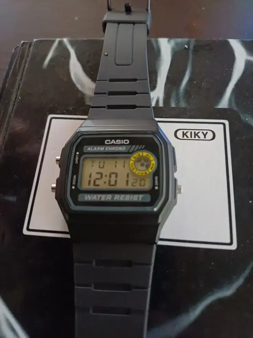 Jam Casio f-94w