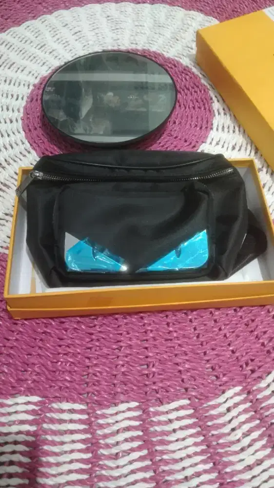 Tas waisbag Fendi lengkap box