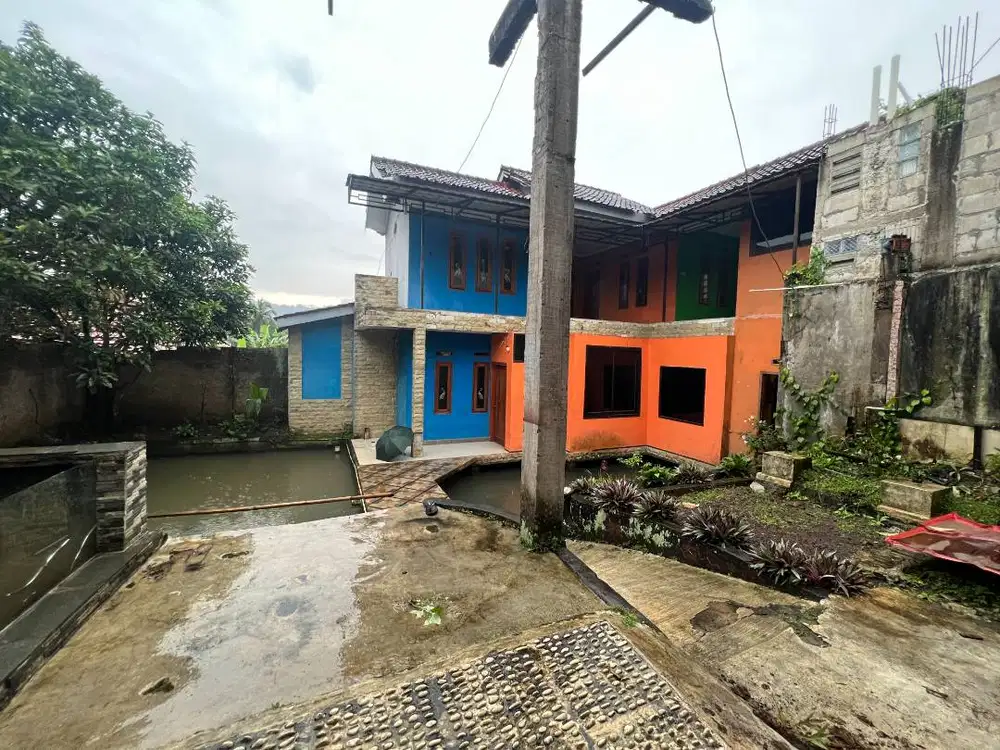 Di Jual Rumah 2 Lantai, Beserta Sawah dan Ruko (966 m2)