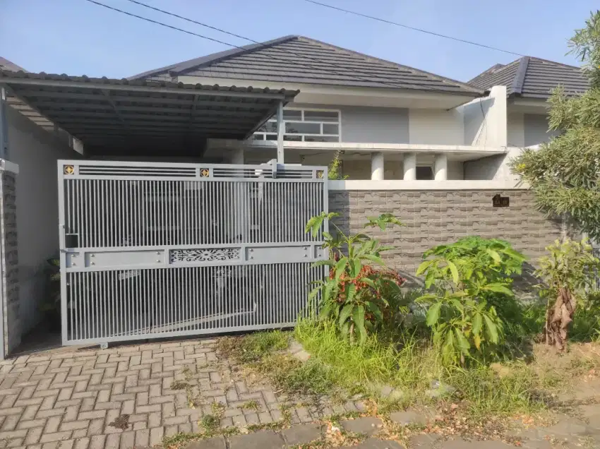 Rumah Dijual atau Oper Kredit Sudah Renovasi