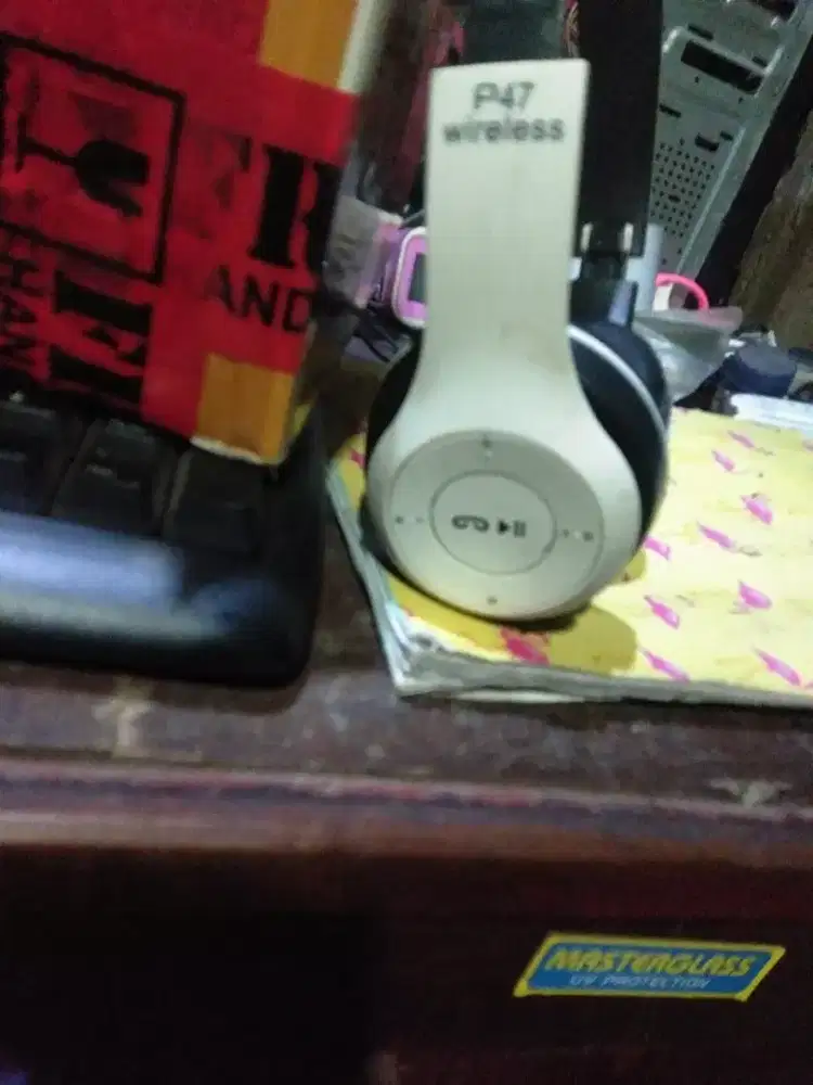 Head set wereless p 47