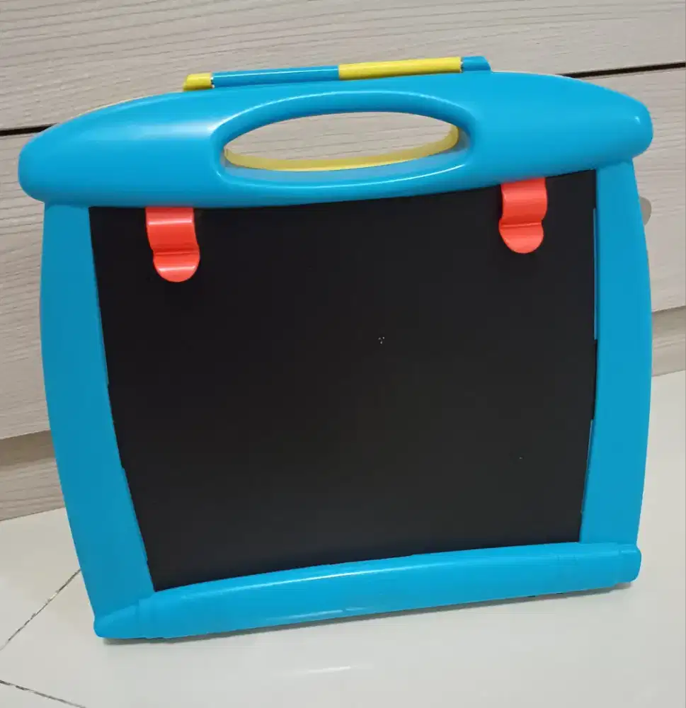 Crayola Papan Tulis Anak