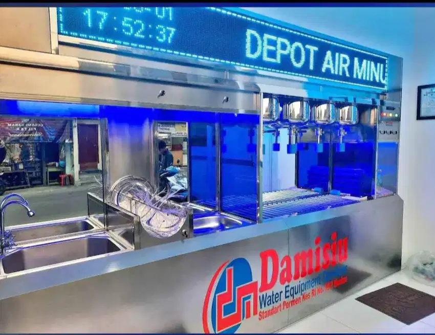 Depot air minum model tabung air by Damisiu