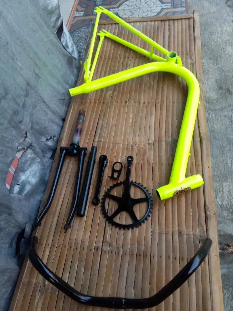 Di Jual Rangka Sepeda Mini Track 400rb BU