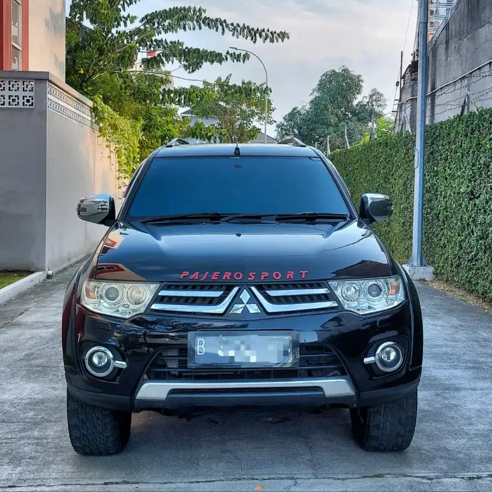 MITSUBISHI PAJERO SPORT DAKAR VGT 2 5 A T 4x2 HITAM Mobil Bekas 921757930