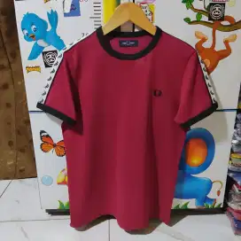 Kaos polo shirt FRED PERRY TAPPED colour merah original second