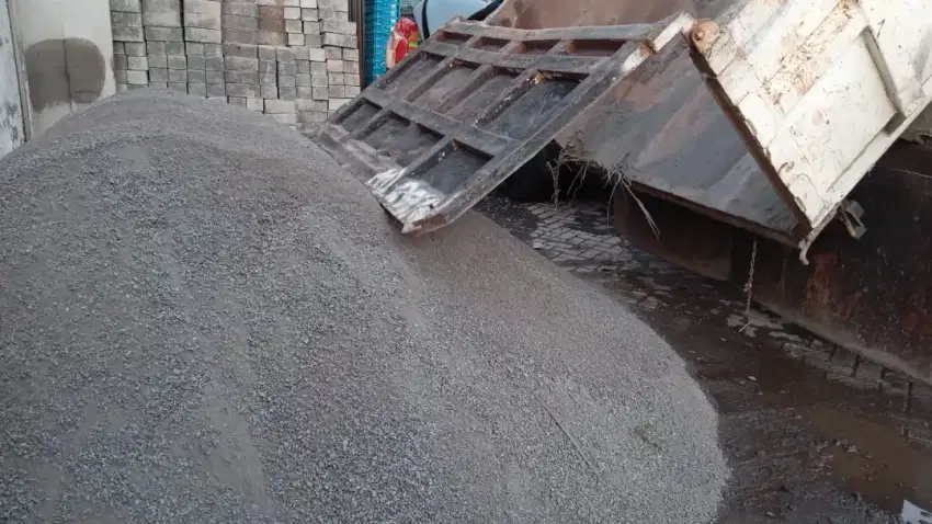 Sirtu sirdam split makadam abu batu pasir pasang cor batu belah kali