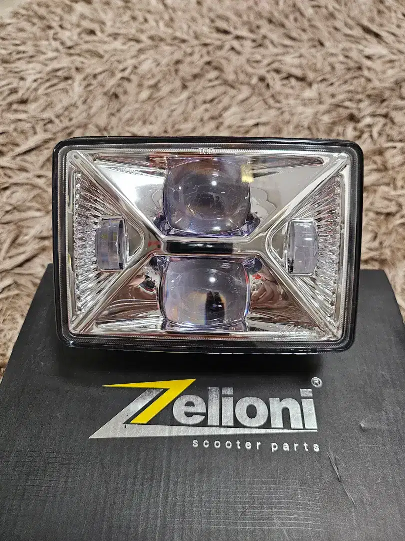 Headlamp ZELIONI CLEAR Vespa S (SuperDuperRare)