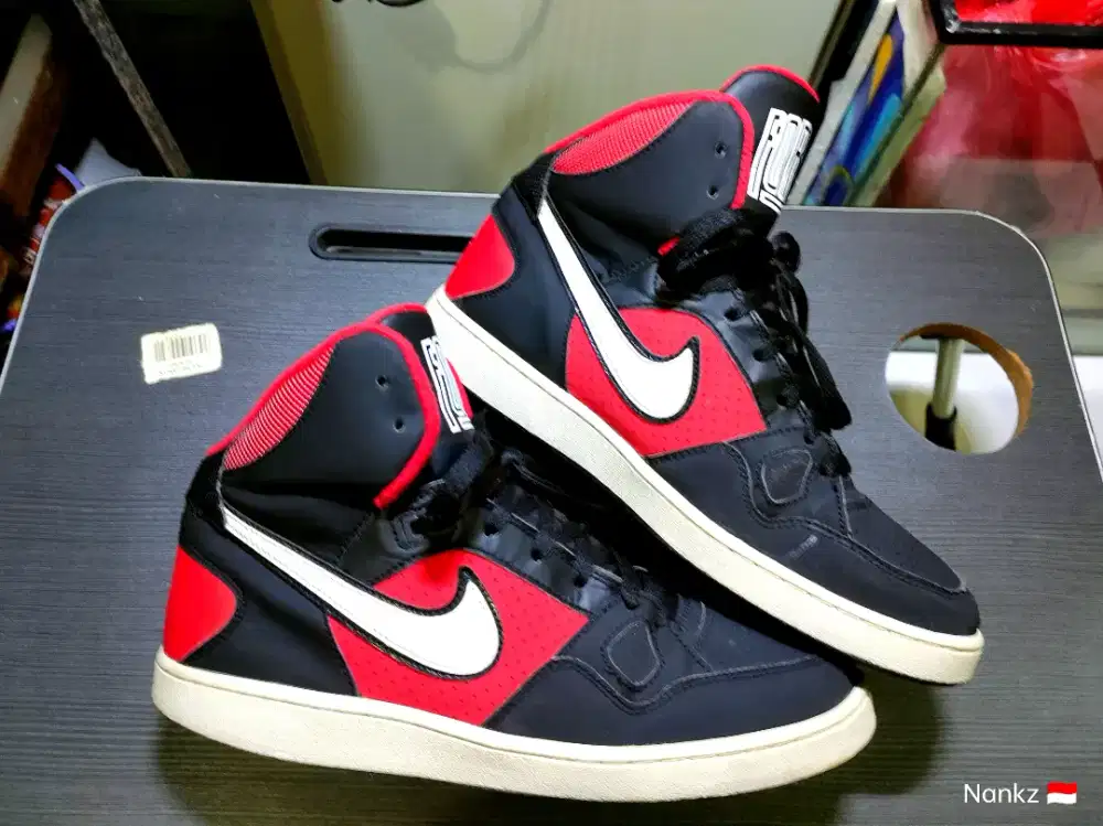 Nike air Force 1 Mid