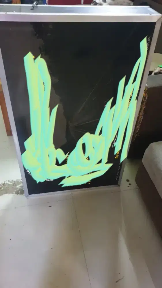 NEON Box seken 60 cm x 120 cm