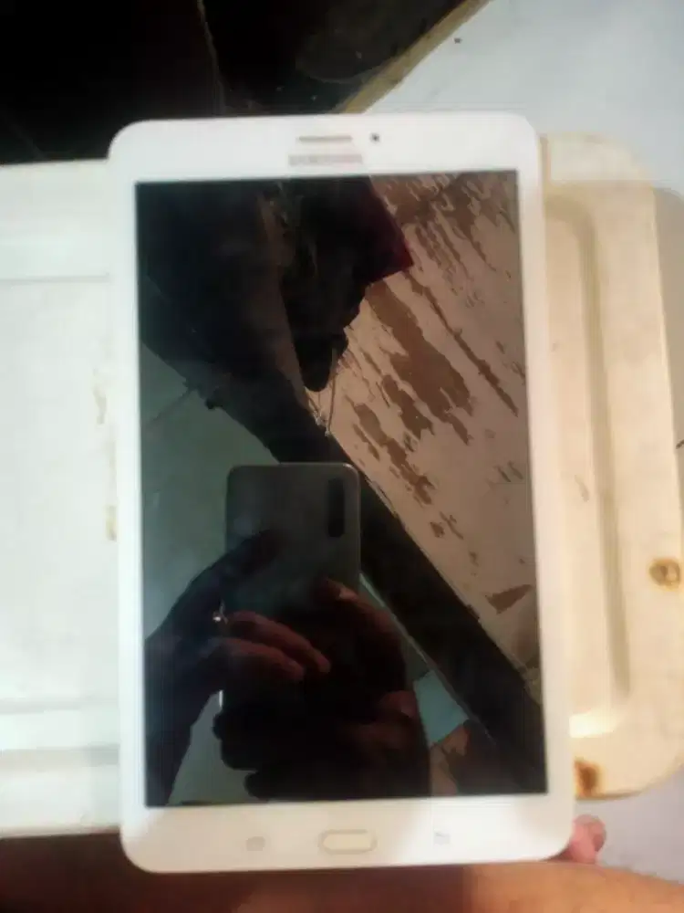 Samsung tab E T3777 mati