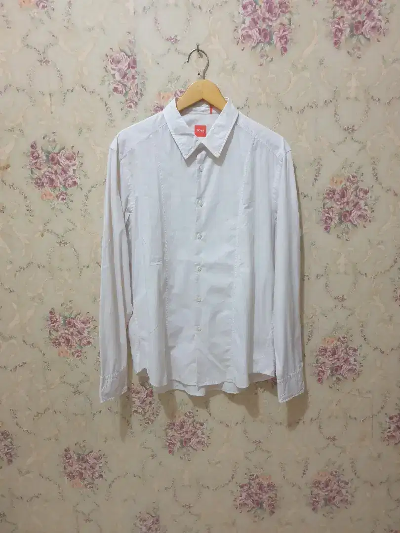Mulus .authentic baju kemeja hugo boss size xl