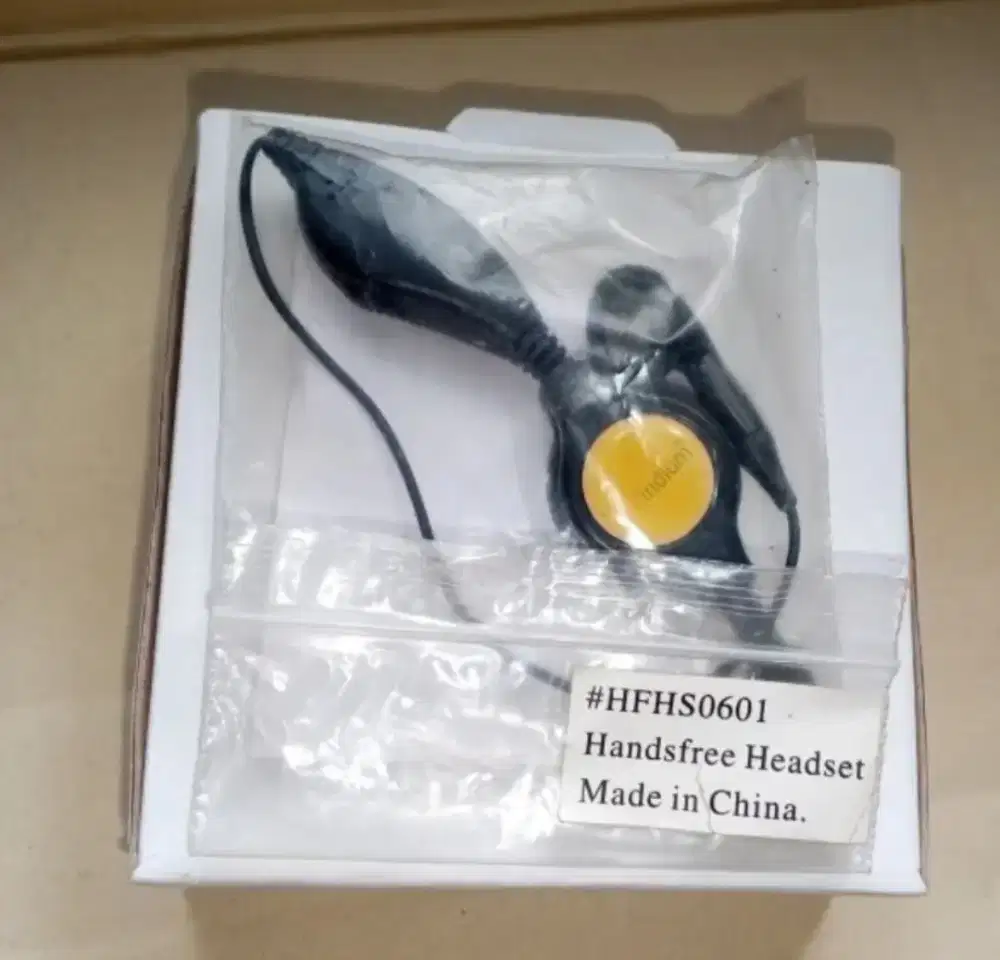 Head Set Telepon Satelit iridium