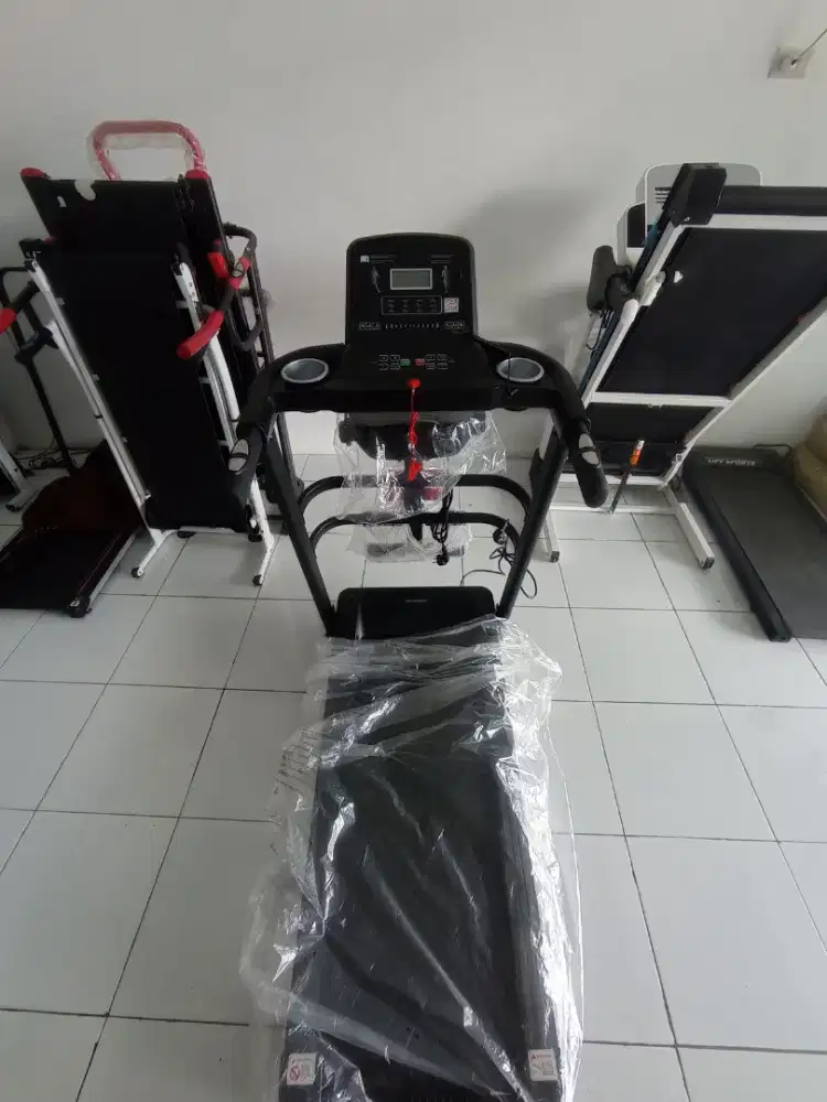 Treadmill Elektrik Ls1810