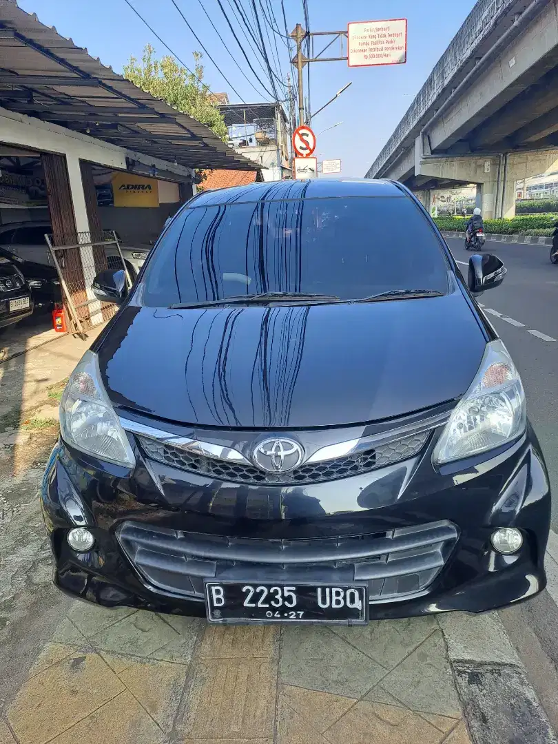 Avanza 1,5 Veloz matic 2012