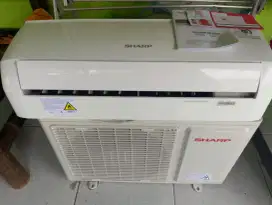 AC secend rasa baru 1/2  sampai 1pk