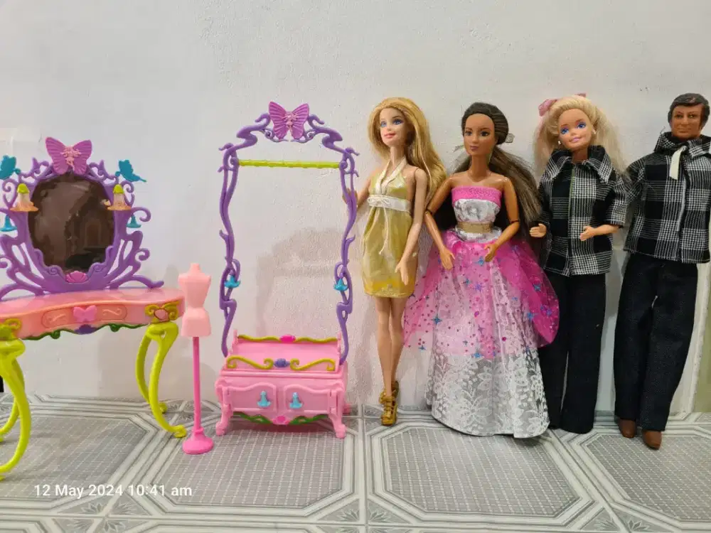 Barbie original Take All