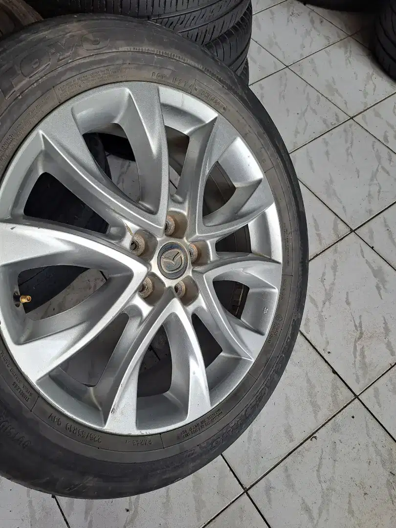 Velg dan ban r19 mazda cx5 ban serep mazda